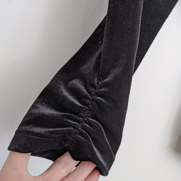 Modcloth Suits You Well Velvet Bodysuit - Picture 6 of 7